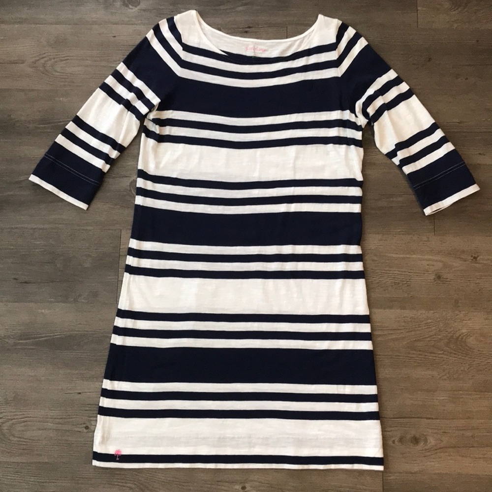 Navy & White Lilly Pulitzer Dress!
